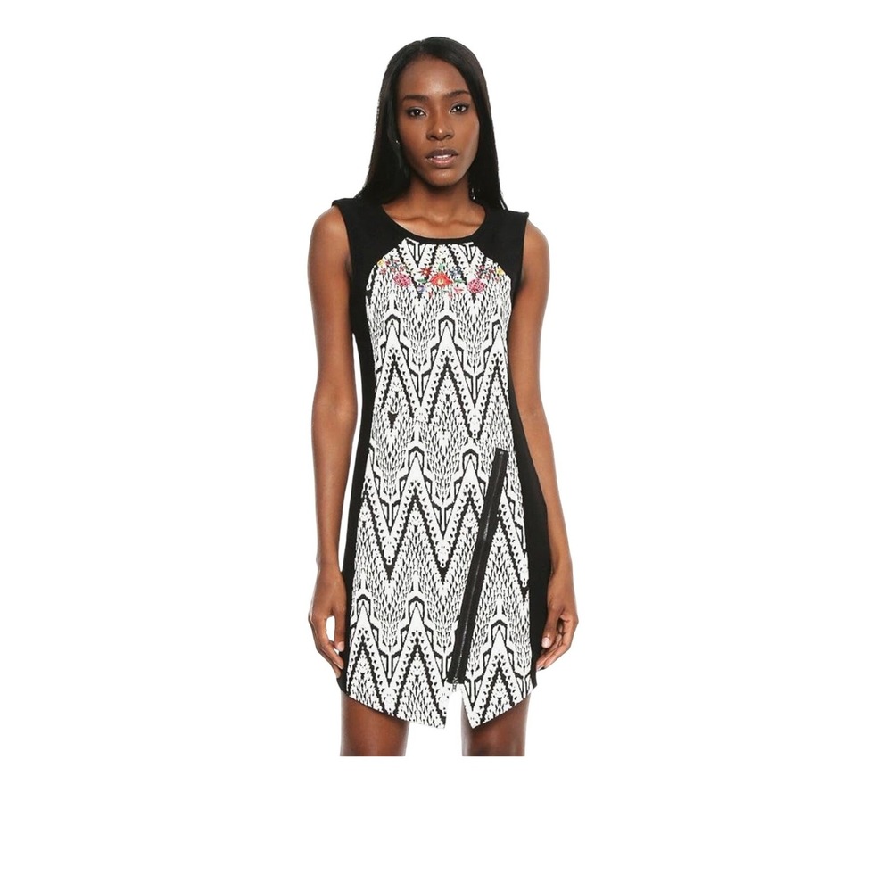 Desigual Oregon Woven Sleeveless Dress Women's 6 Black White‎ Floral Geometric